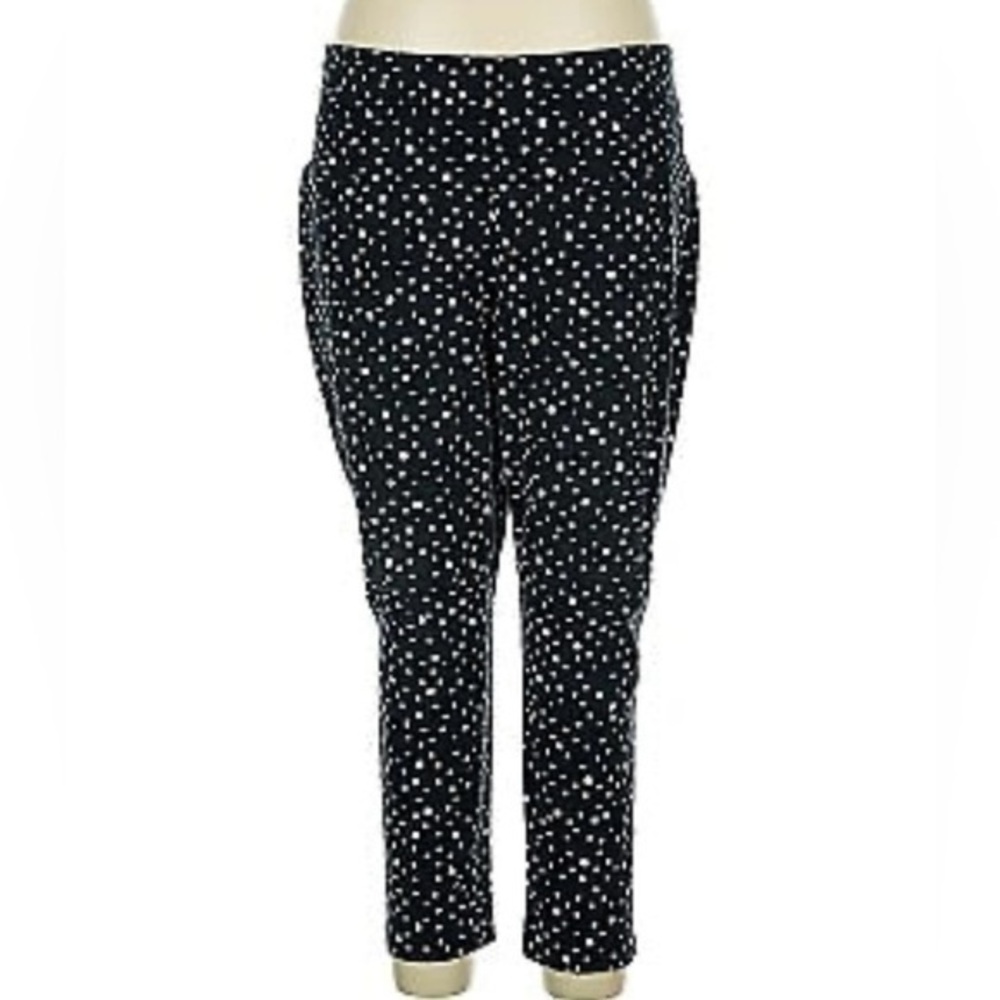 Zenergy by Chico’s Black Leggings w/ White Dots | Size 2 (Fits M / 8–10)